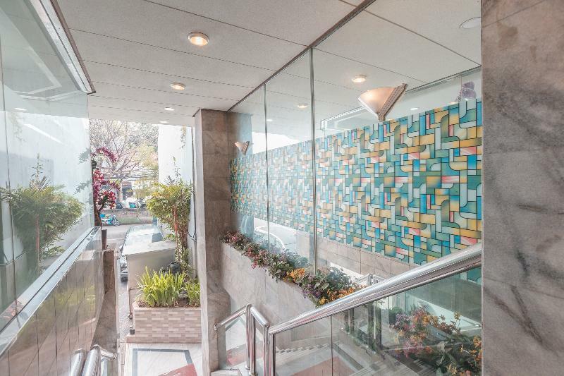 Oyo 671 Hotel Capitol ジャカルタ エクステリア 写真